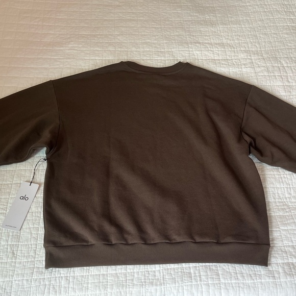 ALO Yoga Accolade Crew Neck Pullover NWT Espresso - Picture 4 of 5